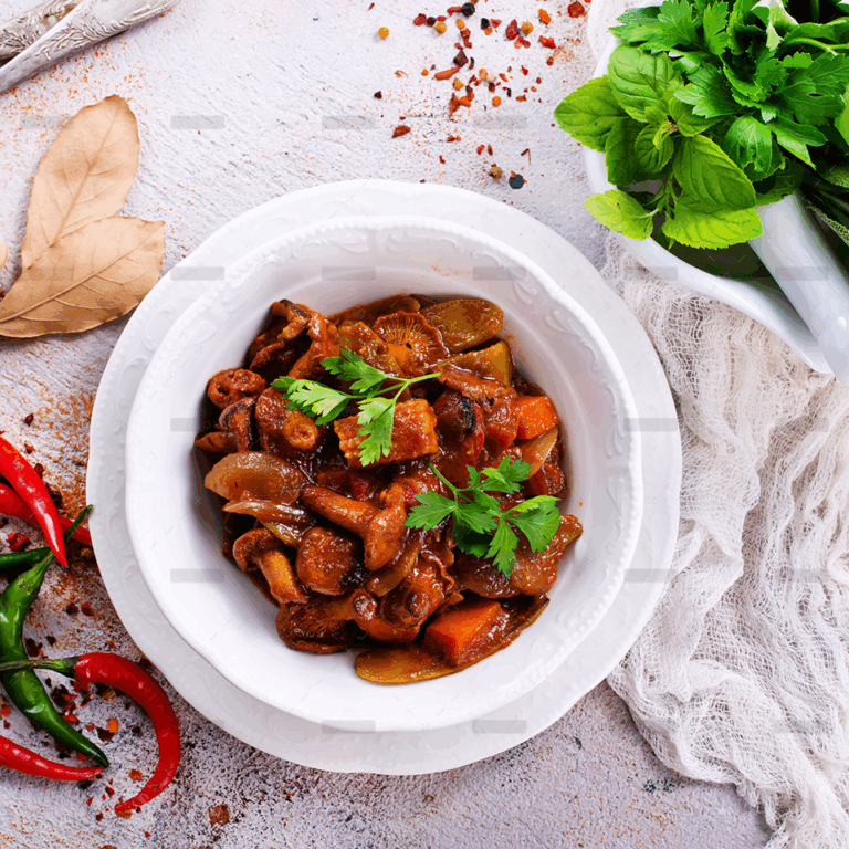 demo-attachment-505-fried-mushrooms-with-vegetables-PUPY3B2-copy